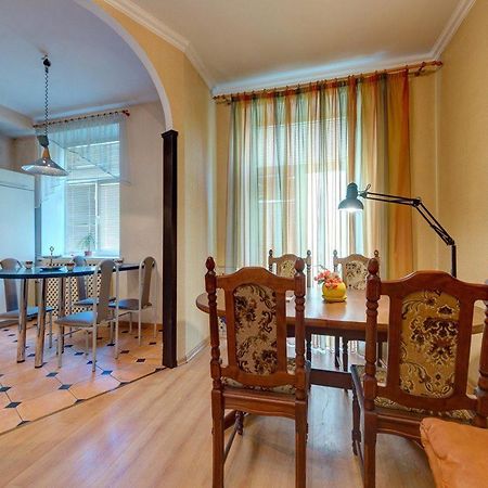 Apartments With Three Rooms On Shevchenko Blvd Kiev Eksteriør bilde